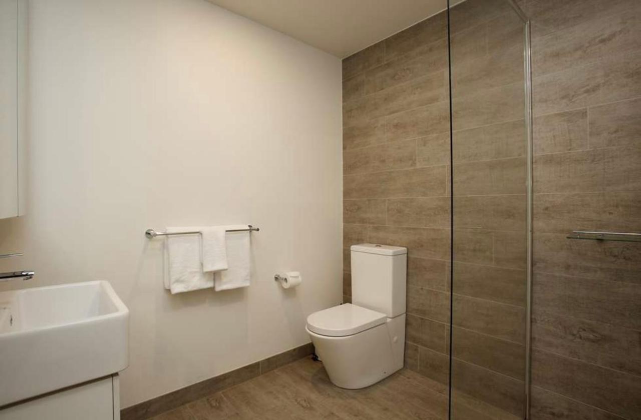 Bright Bundoora Apartments Мелбърн Екстериор снимка